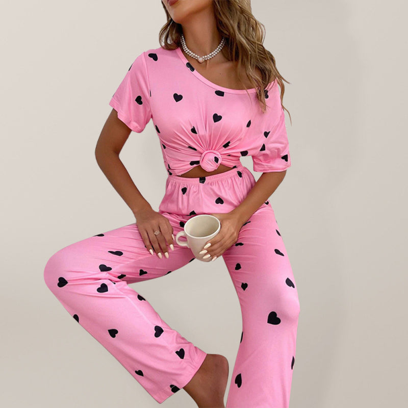 Women's Sweet Pajama Set With Allover Heart Print